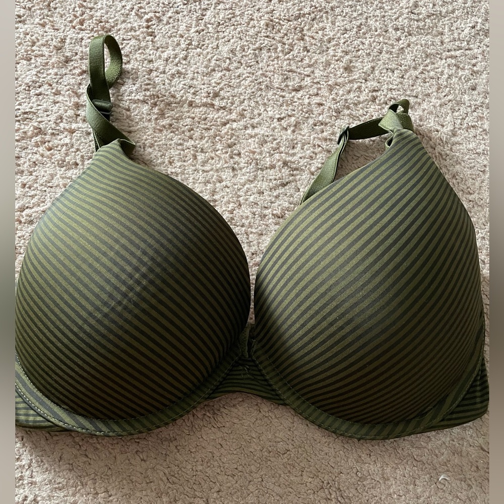 VS Striped Green Padded Perfect Coverage Bra - 34D